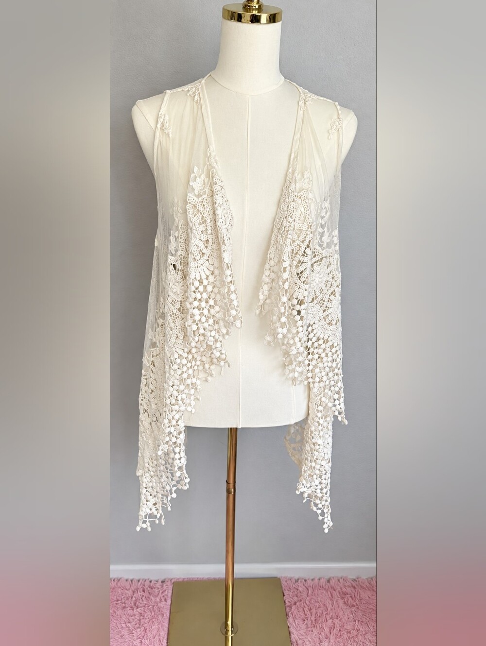 XCVI Ivory Lace Crochet Shawl Vest One Size Boho Sheer Waterfall Duster